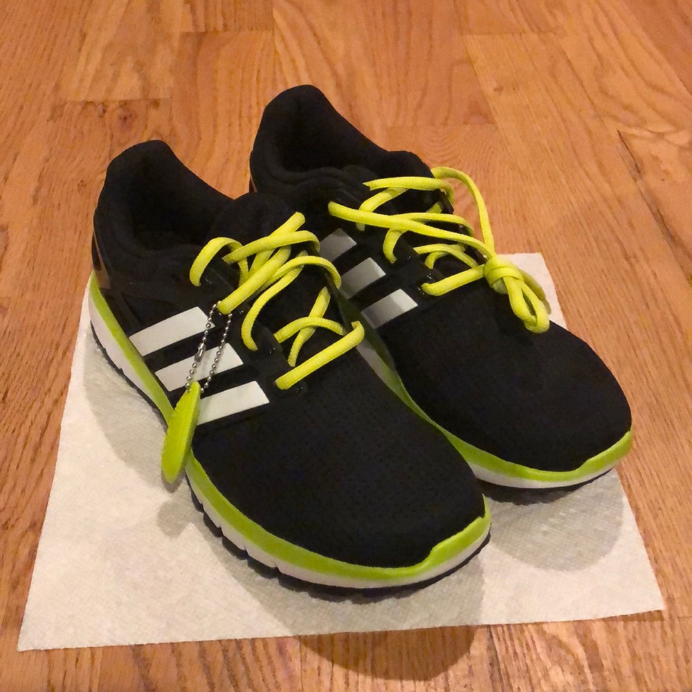 *NEW adidas running cloudfoam sneakers